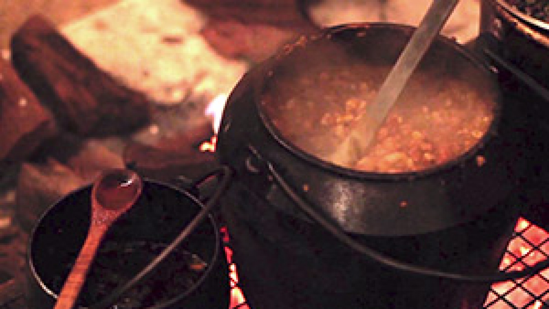 PULPERIA QUILAPAN HACE LA REVOLUCIÓN DEL 25