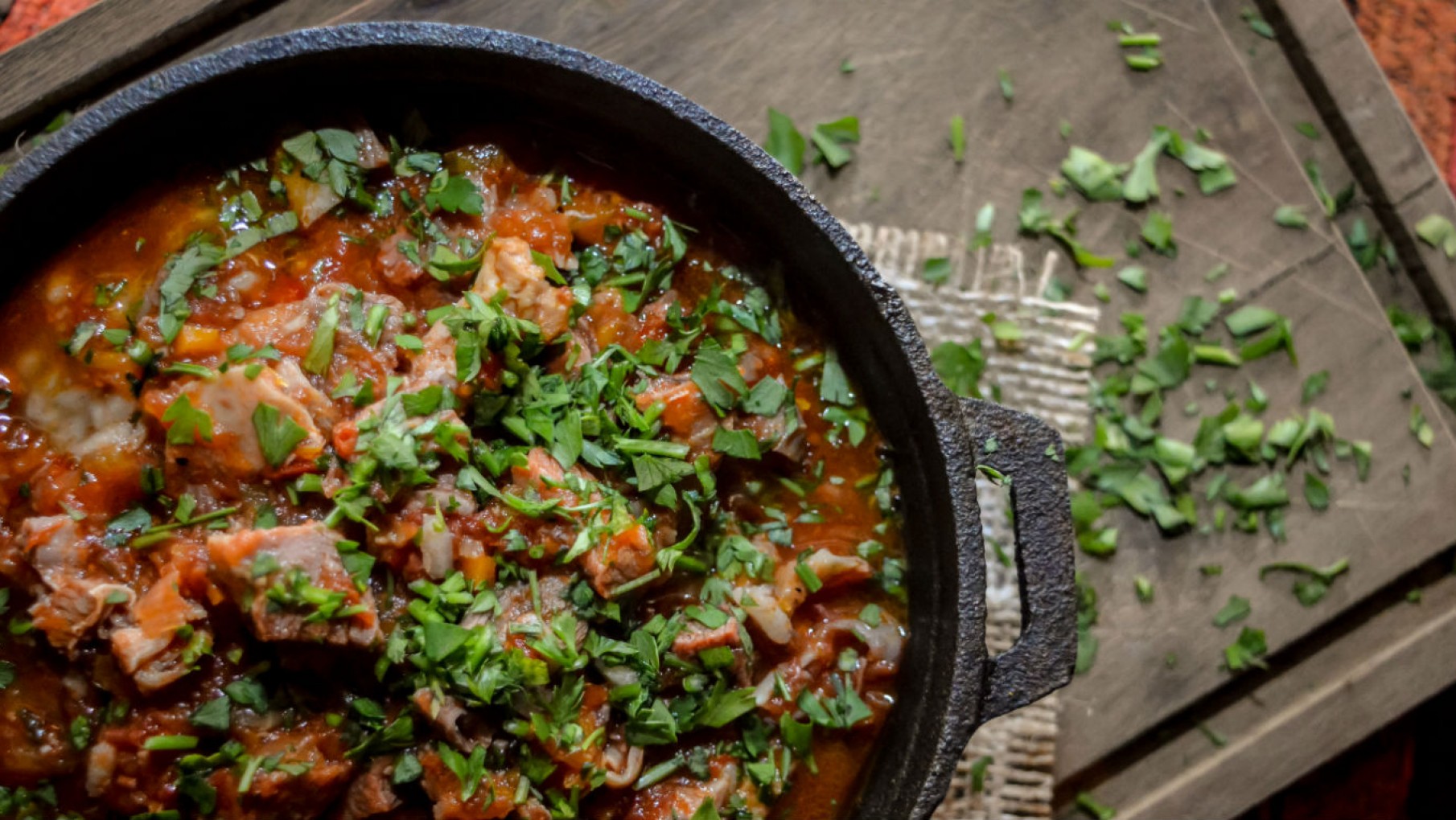 PAMPA ROJA PRENDE FUEGO MASTICAR