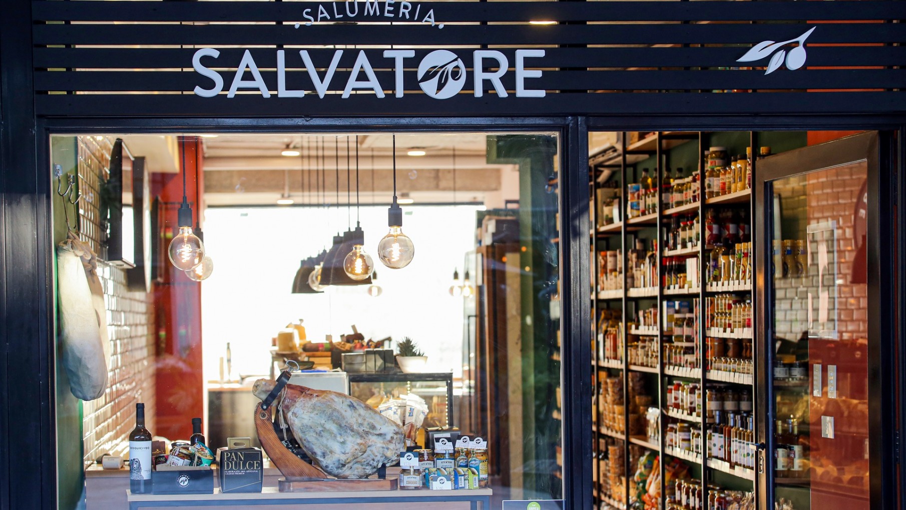 Salvatore Salumería: Fiambres excepcionales