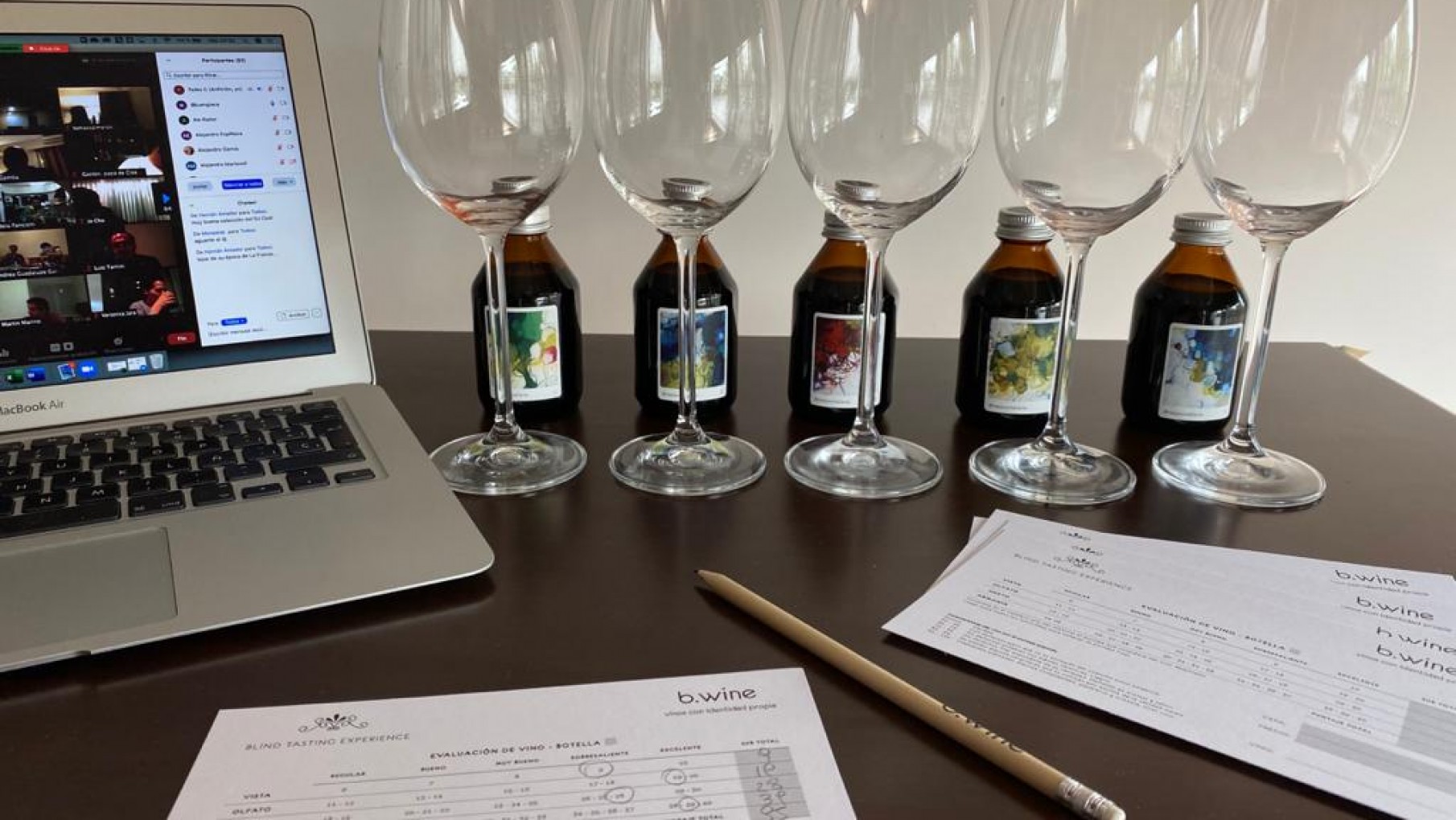 Cata de vinos a ciegas por zoom ~ b.wine