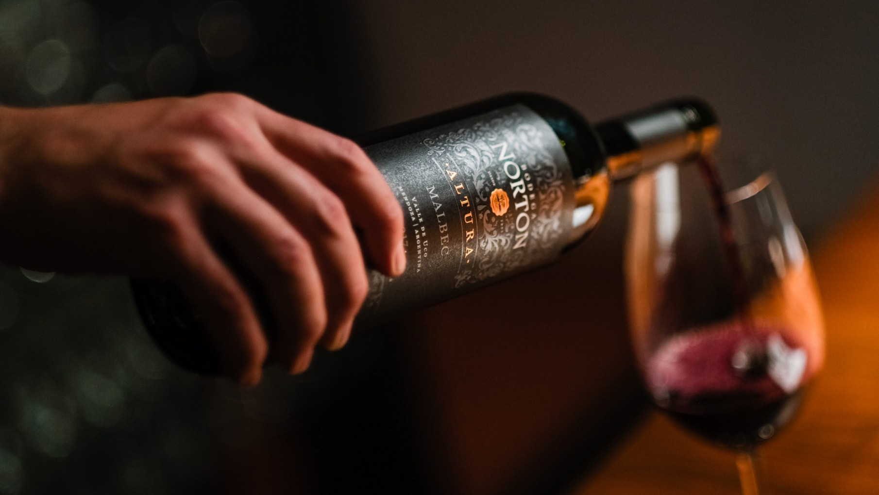 Bodega Norton celebra el día del amigo en Basa y Gran Bar Danzón