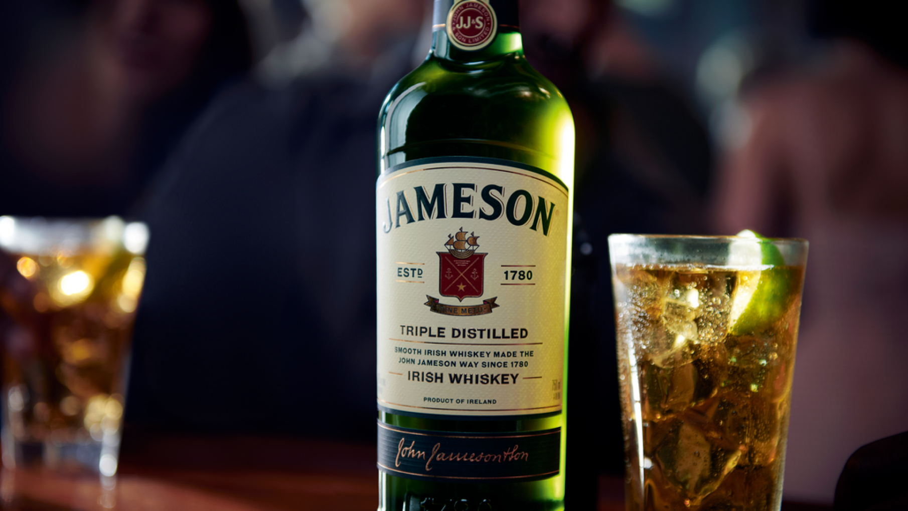 Jameson y Madres, La Obra – El Whisky derriba las barreras del género y es tendencia en mujeres