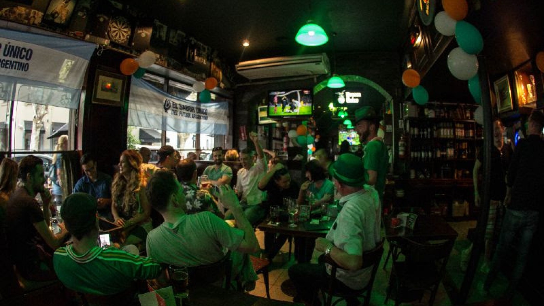 El Día del Amigo se festeja en Sullivan´s Irish Pub