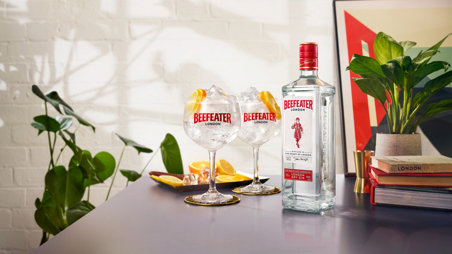 EN LA RUTA DEL GIN, CON EL ESPIRITÚ LONDINENSE DE BEEFEATER.