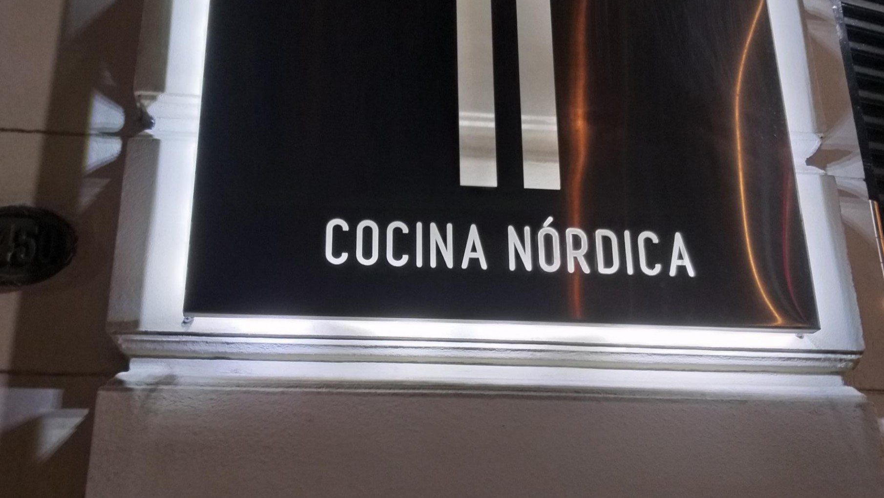 SAL, EL PLACER DE LA FASCINANTE COCINA NORDICA.