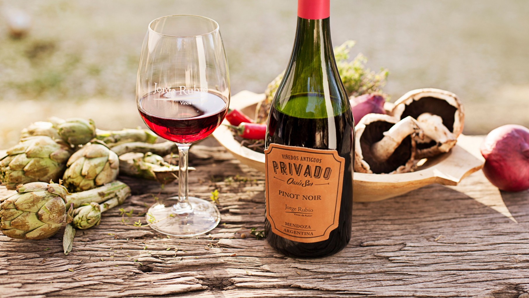 EL EXTRAORDINARIO PINOT DE JORGE RUBIO.