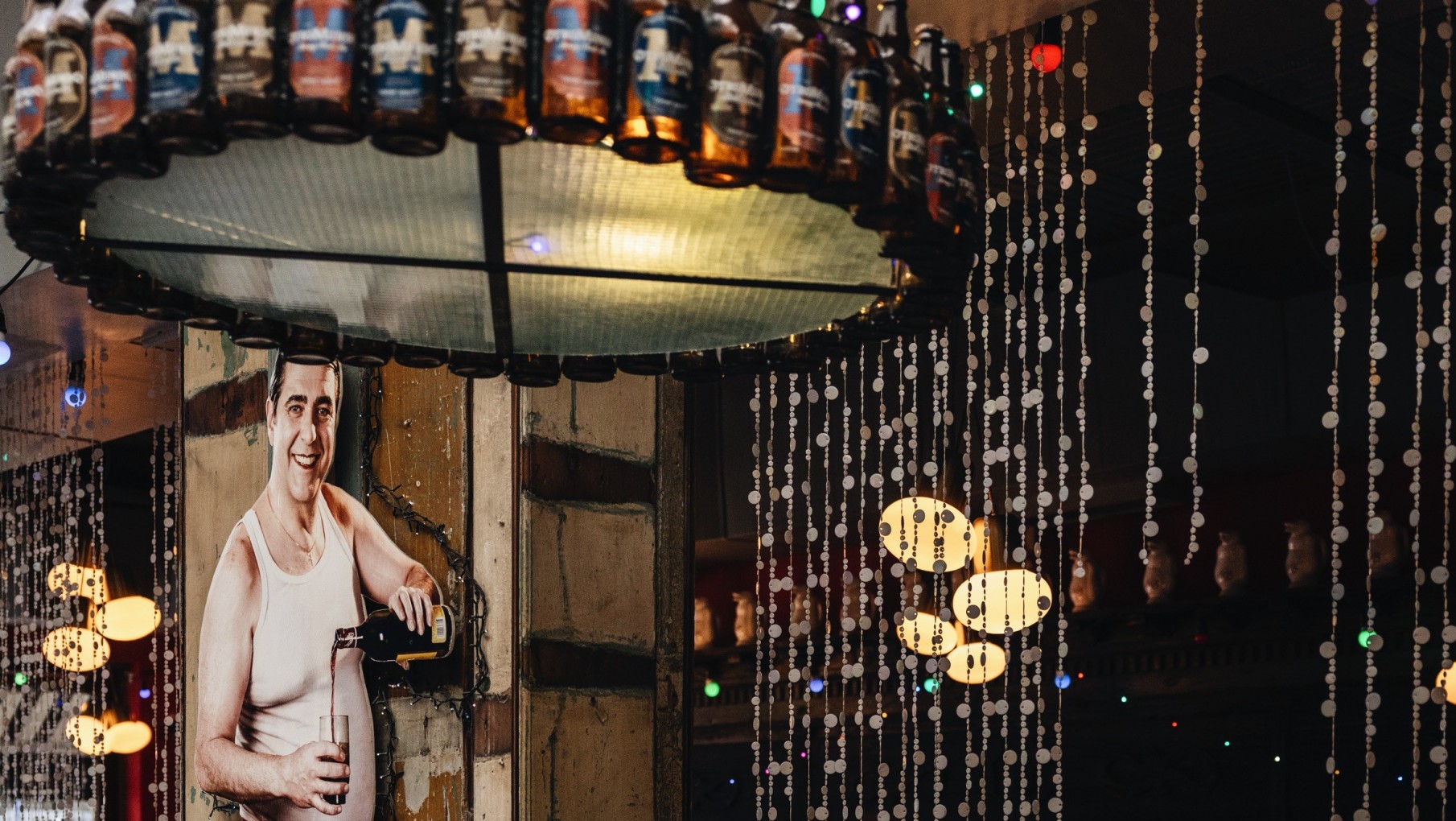 LA DORITA HONRA LA BANDERA, CON SU GRAN ASADO, BANDERITA.