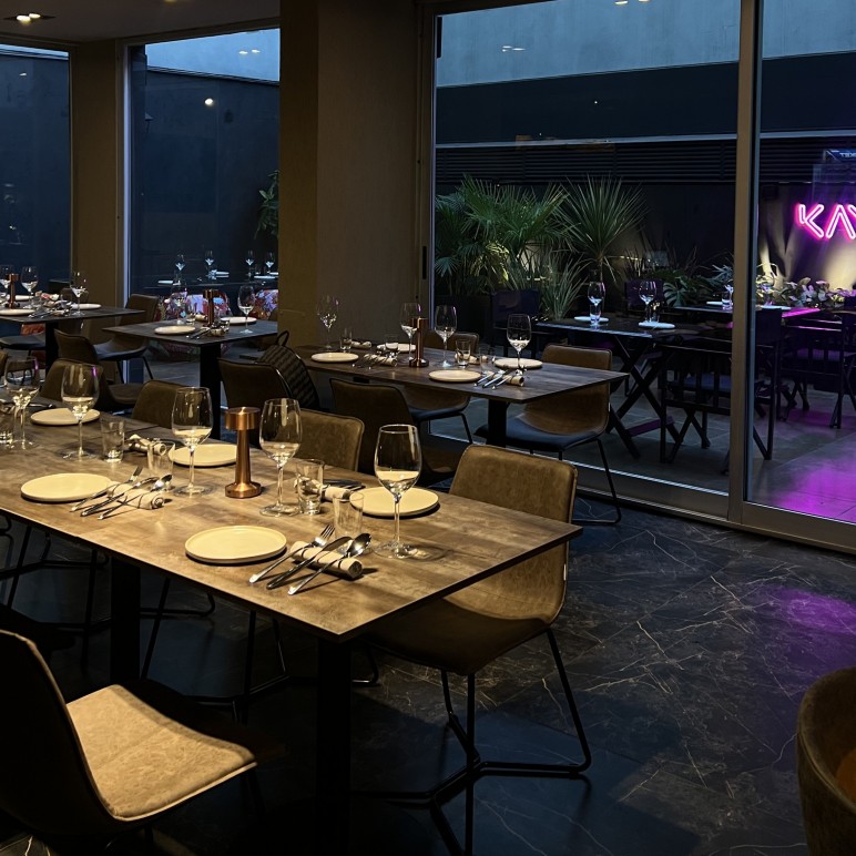 KAMAY , EL REINO NIKKEI DE RAUL ZORRILLA.